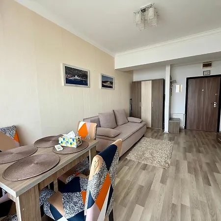Mareblu Summerland Mamaia Daire *
