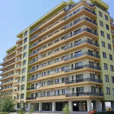 Mareblu Summerland Mamaia Daire Mamaia
