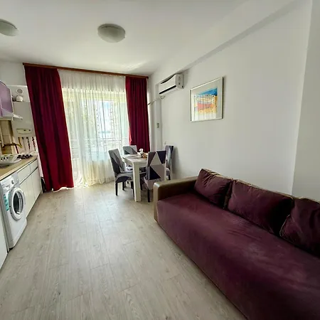 Apartment Mareblu Summerland *