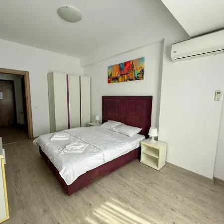 Mareblu Summerland Mamaia